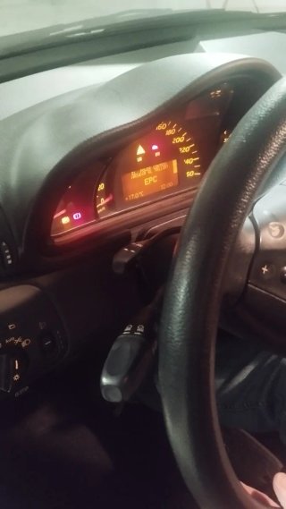 Mercedes-Benz Clase C 2003