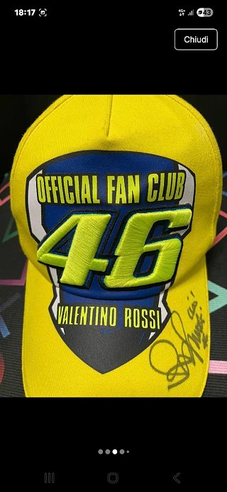 Cappellino Fan Club Valentino Rossi 46 autografato