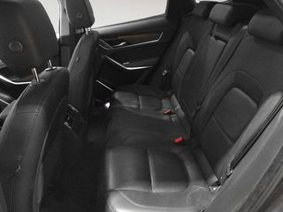 Jaguar F-Pace 2.0D l4 MHEV SE AWD Auto 150 kW (204 CV)