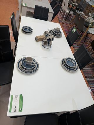 Mesa Comedor + 6 Sillas Cuero Negro