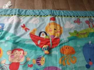 Manta de juegos Fisher Price animales