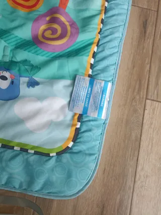 Manta de juegos Fisher Price animales