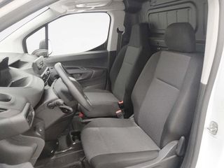 Peugeot Partner Furgon BlueHDi 100 Pro Standard 600kg 73 kW (98 CV)