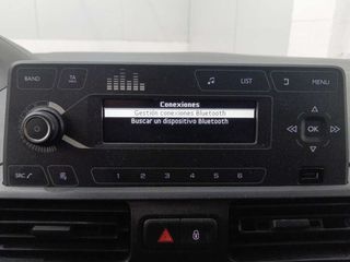Peugeot Partner Furgon BlueHDi 100 Pro Standard 600kg 73 kW (98 CV)