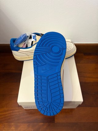 Jordan 1 Low Travis Scott x Fragment 2.0