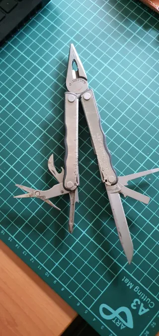 Leatherman Fuse multiherramienta