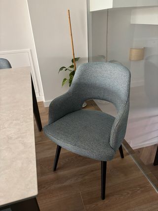 Conjunto mesa extensible + 4 sillas