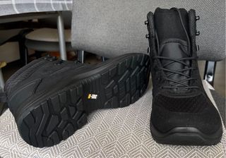 Botas negras talla 44  MTAC marca