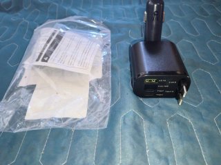 Caricatore auto 5 in 1
