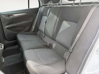 Opel Insignia  GS 1.5 Turbo XFL ecoTEC Selective 103 kW (140 CV)