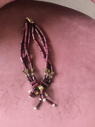 Collar Joya Tres Vueltas Rojo y Dorado