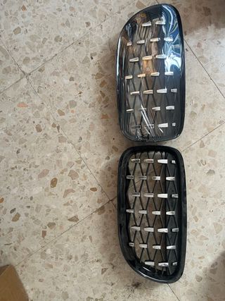 Parrilla BMW Negra