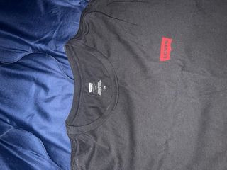 T-shirt Levi's Preta Tamanho G