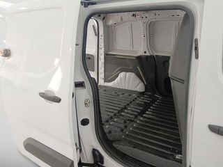 Peugeot Partner Furgon BlueHDi 100 Pro Standard 600kg 73 kW (98 CV)