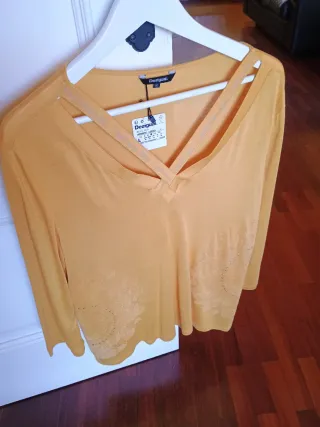 Top Desigual Mostaza Talla XL