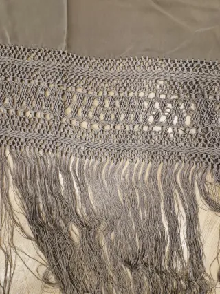 Mantón Manila Seda Marrón Flores