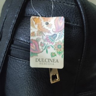 Mochila Dulcinea Heredia Negra Elegante