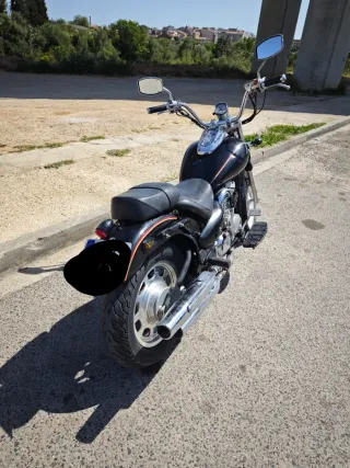 Daelim Daystar 125cc Moto Custom Negra