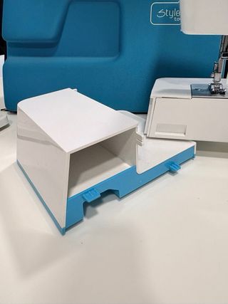 Máquina de coser Alfa Style 30 + Accesorios