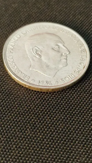 Moneda 100 Pesetas 1966 Estrella 68 Plata
