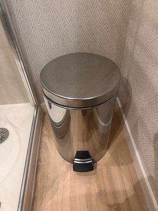 Cubo Basura Metálico Plata