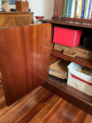 Librería Caoba Maciza