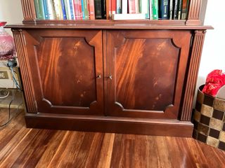 Librería Caoba Maciza