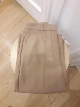 Pantalón ancho Zara beige sin estrenar