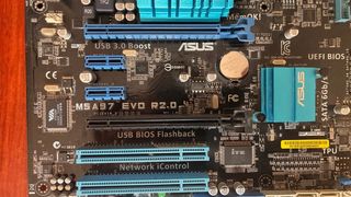 Placa base Asus M5A97 EVO + FX6200 + Disipador