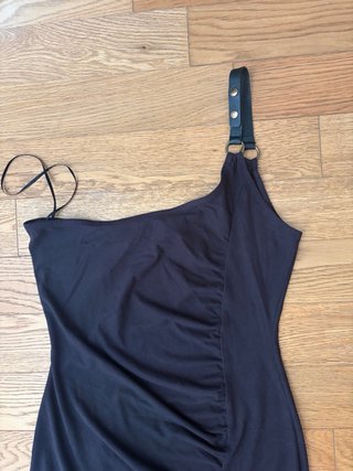 Abito corto Bershka nero con mono spalla