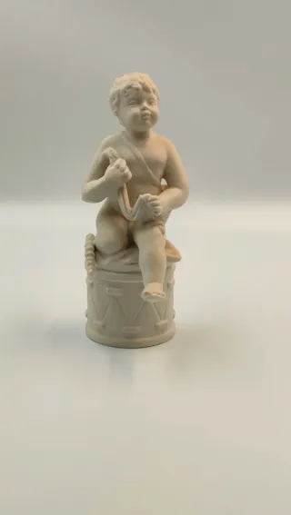 Pareja Figuras Biscuit Fundación Gremios