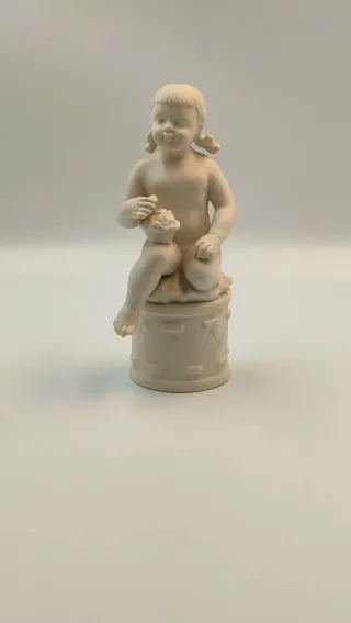Pareja Figuras Biscuit Fundación Gremios