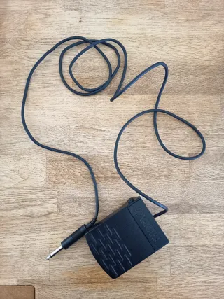 Pedal Yamaha Negro