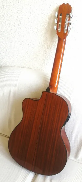 Guitarra Admira Juanita ECF Española