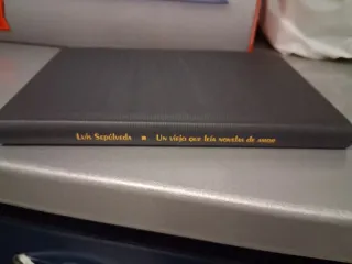 Novela "Un viejo q leía novelas de amor".