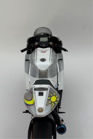 Yamaha YZR-M1 Valentino Rossi 2009