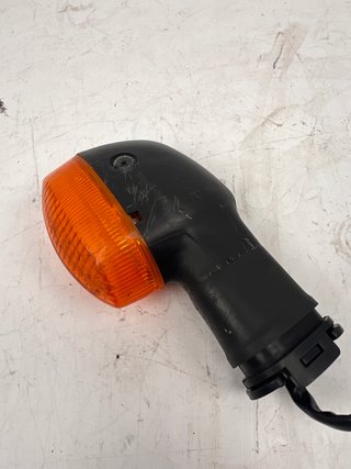 Intermitente delantero Yamaha YZF R6