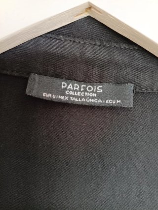 Blusa negra de Parfois