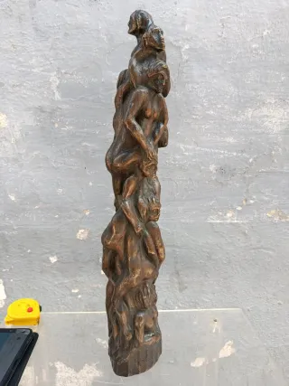 Escultura Firmada Bronce Figuras Humanas