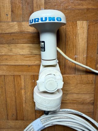 Antena GPS Furuno GPA-017 con 10 mts cable y base