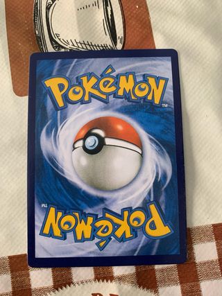 Carta Pokémon Moltres, Zapdos y Articuno GX