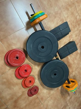 Estación Fitness Multifuncional. Barra de pesas...