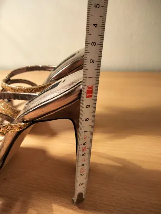 Tacones Mango Dorados y Plateados