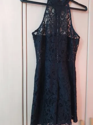 Mono de encaje negro