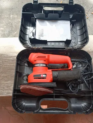 Lijadora Black & Decker 3 en 1