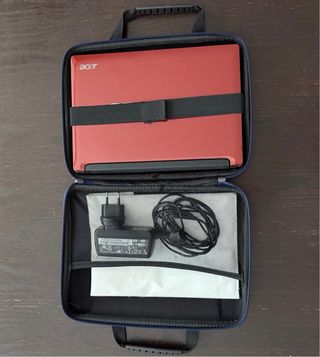 Mini portátil Acer Aspire One D255E