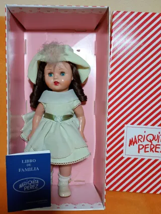 Muñeca Mariquita Pérez Vestido Verde