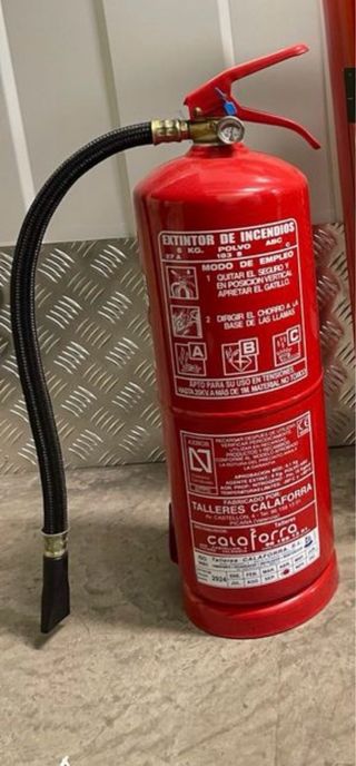 Extintor de incendios polvo ABC 6 kg