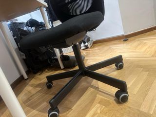 Silla de oficina Ikea negra