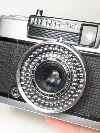 Olympus Pen EE3 Cámara Analógica